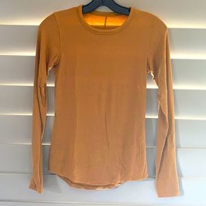 lululemon LA Ribbed LS Shirt. New condition